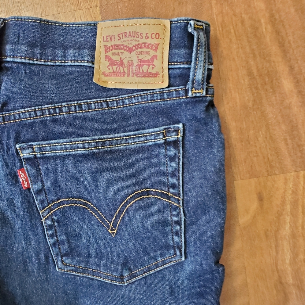 Levi's Blue Boyfriend Jeans 29/30 waist - Picture 3 of 11